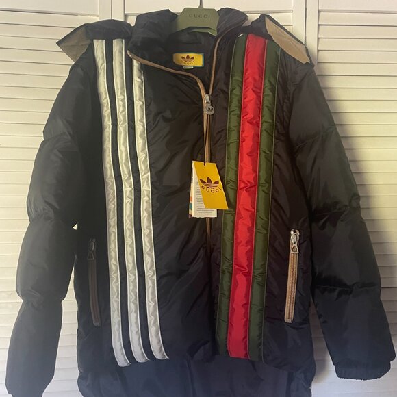 Gucci x adidas Padded Down Hooded Jacket With Detachable Sleeves  713712- - Picture 1 of 10
